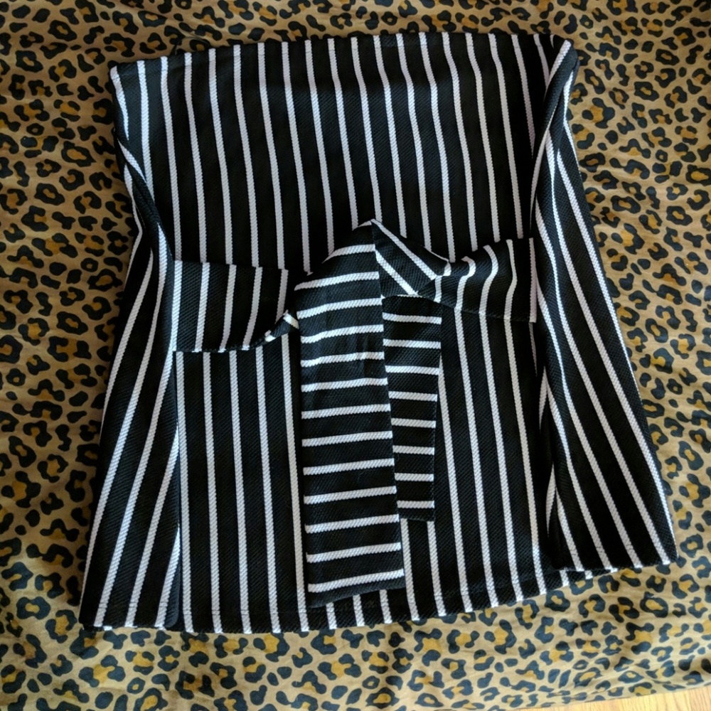Express Striped Knit Strapless Top